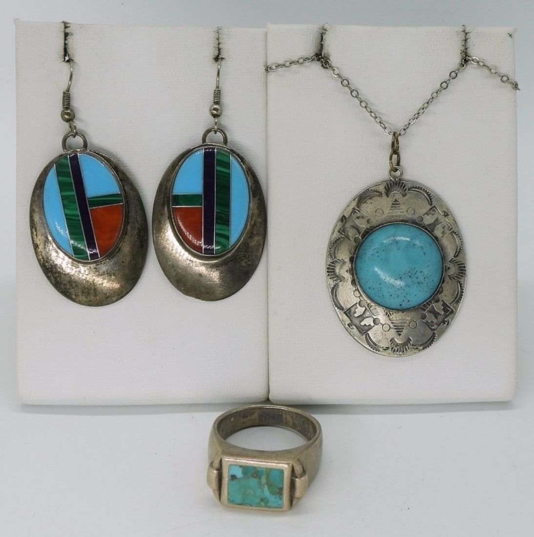 Turquoise 925 Earrings, Necklace, Ring: Vintage sterling turquoise necklace, 18". Inlaid turquoise, malachite pierced earrings, 2" long. Sterling turquoise ring, size 12. (23 dwt)