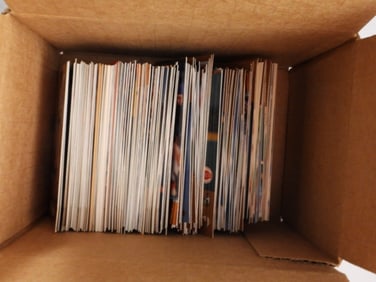 200 Mixed Baseball Cards