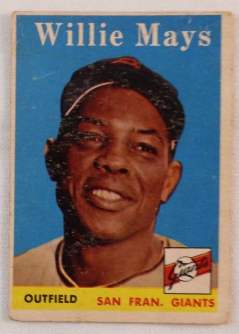 Willie Mays, San Fran. Giants Card: Get it before it times up