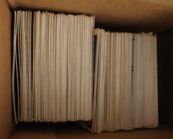 200 Mixed Box Of Baseball Cards