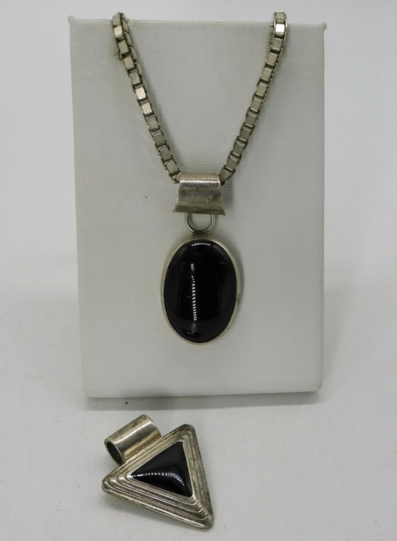 2 Black Onyx Sterling Pendants & Chain (1 of 2)