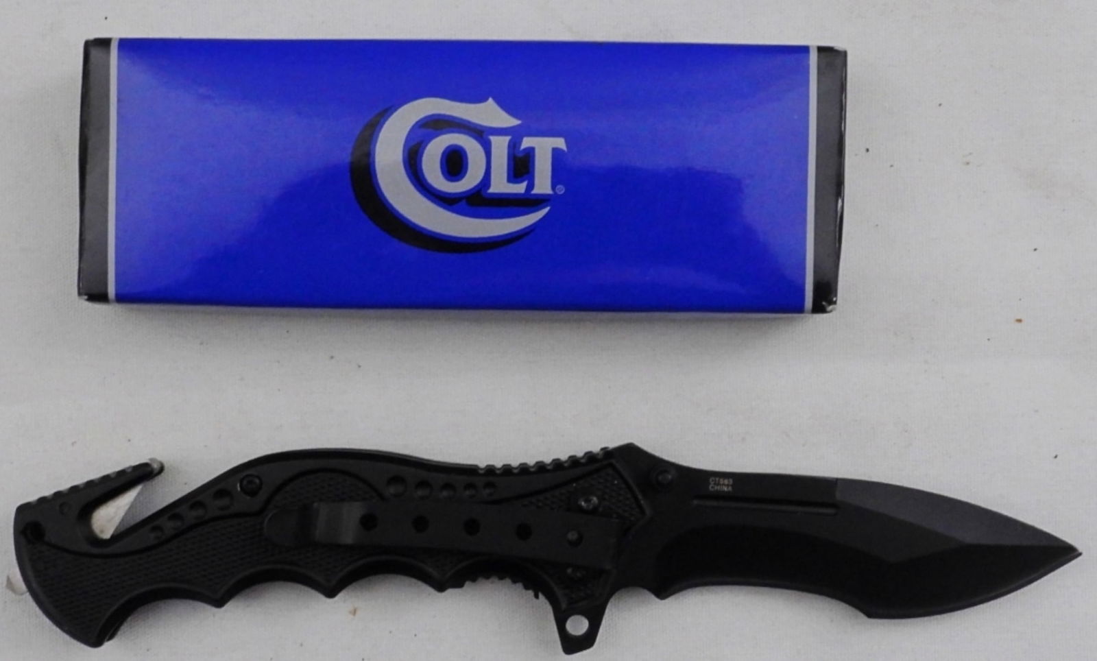Colt Folding Pocket Knife (1 of 4)