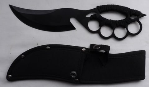 Fixed Blade Knife with Knuckles