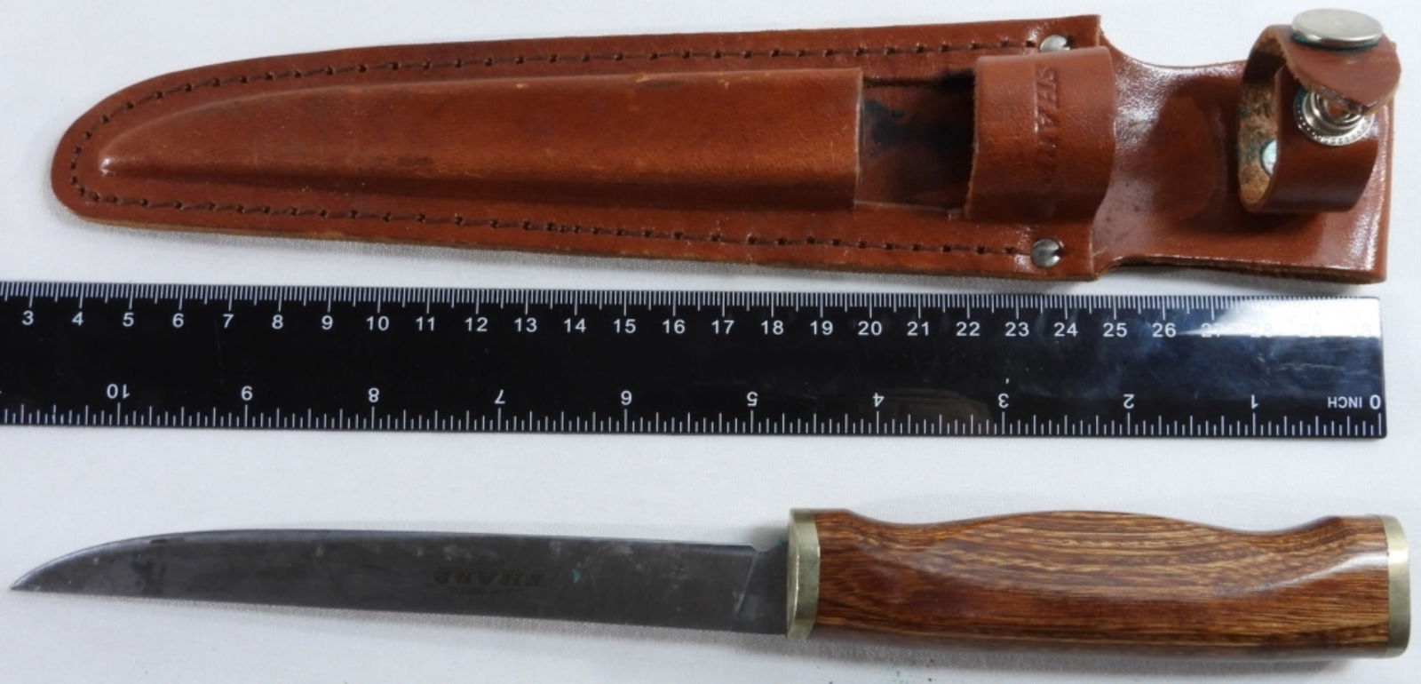 Sharp DF-60 Hunting Fishing Fixed Blade Knife: Wooden handle with leather sheath