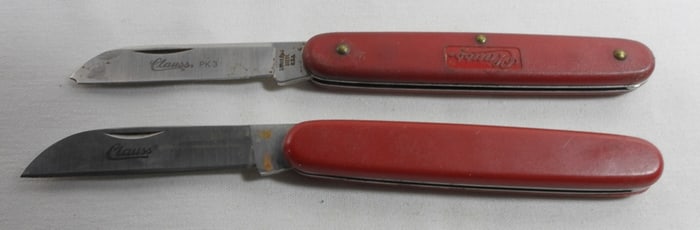 2 Red Clauss Pocket Knives