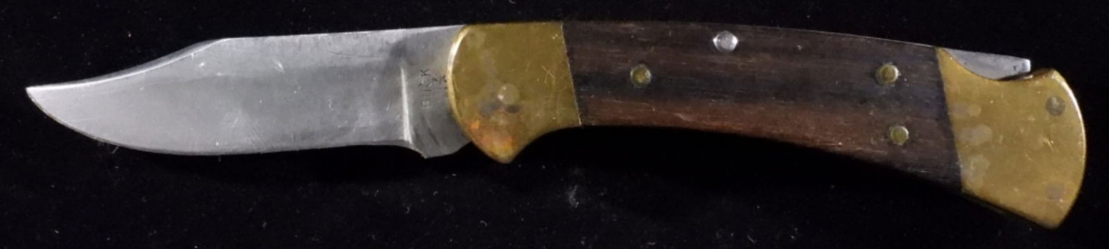 Buck Lock-Back Knife Number 112 (1 of 3)