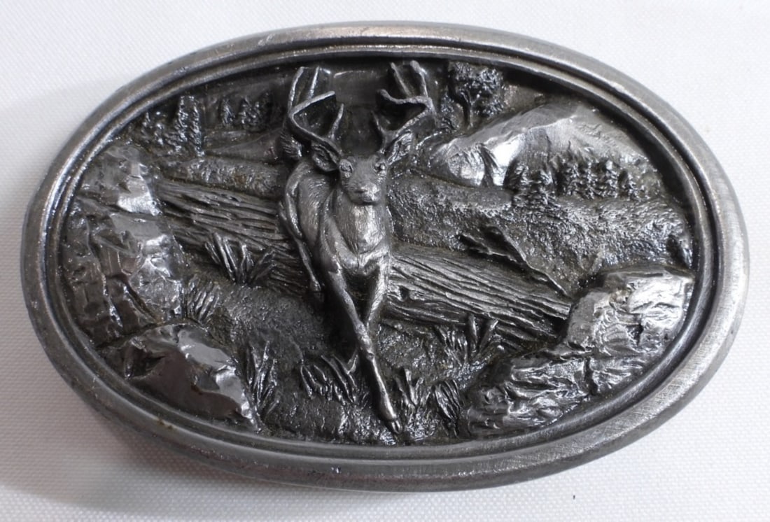 1983 Whitetail Deer Vintage Belt Buckle: G-146 VTG 1983 Bergamot Brass Works, Inc. made in the USA