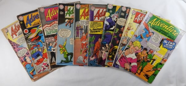 Mixed Lot Of 10 Adventure DC Comics