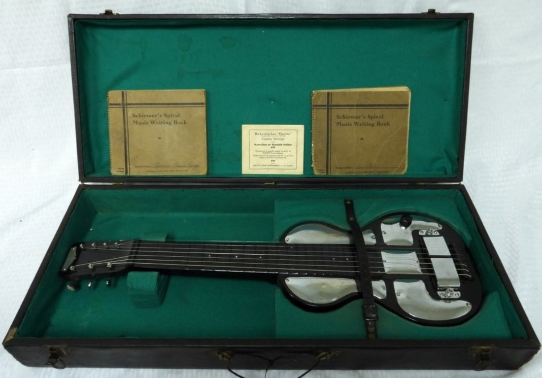 1938 Rickenbacker B6: Black, Chrome, Lap steel