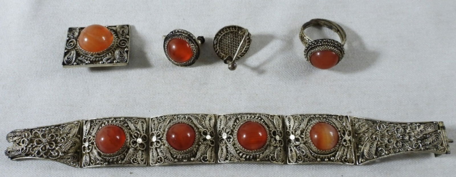 Matching Set Bracelet Earrings & More (1 of 1)