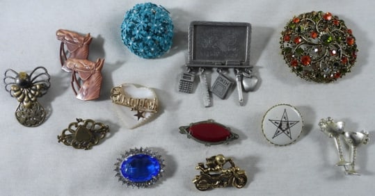 12 Assorted Brooches
