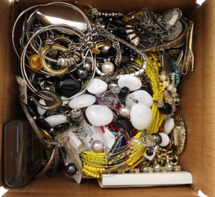 Small Flat Rate Treasure Box