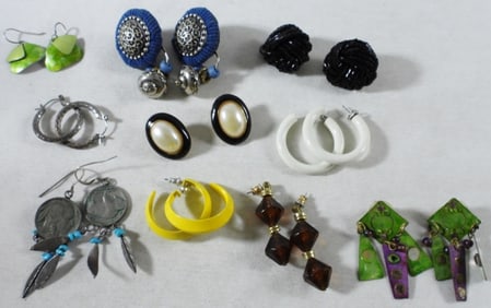 10 Post Earrings