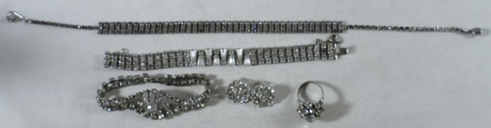 Clear Rhinestone Set