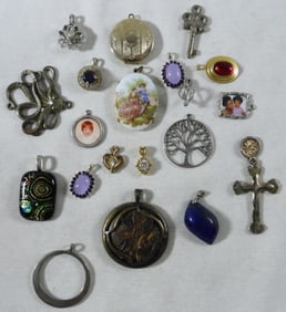 20 Pendants