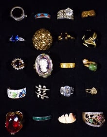 (20) Rings Sizes 4-8.5