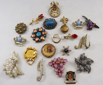 20 Brooches