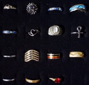 15 Assorted Rings