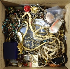 Large Flat Rate Treasure Box