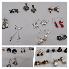 19 Pairs Of Beautiful Earrings