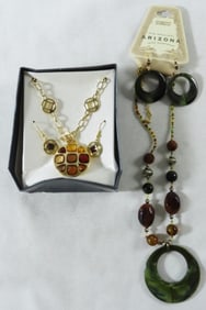 2 Earring & Necklace Sets