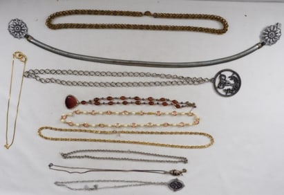 10 Mixed Lot Of Necklaces