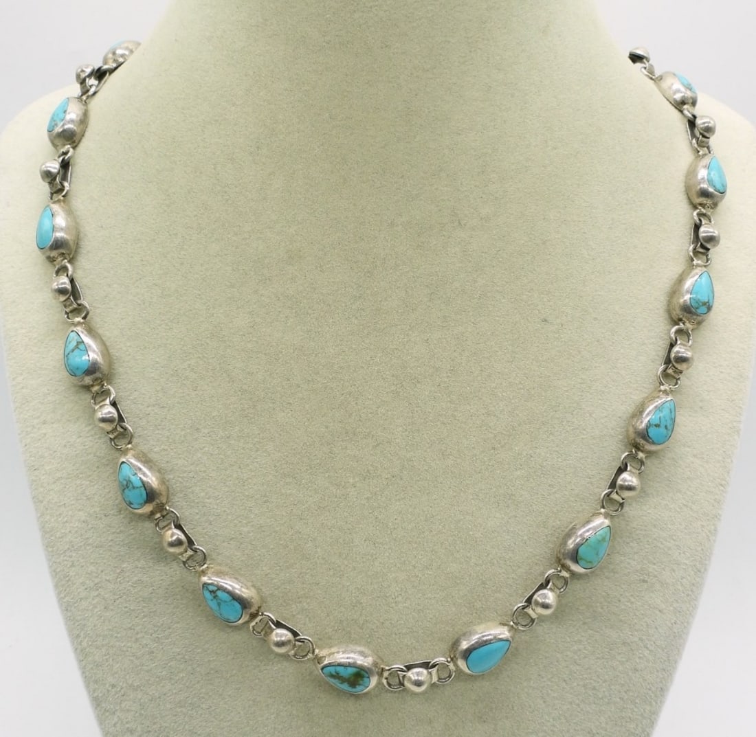 Mexico Sterling Turquoise Necklace: Mexico sterling necklace with beautiful turquoise gemstones. 19" long. (35 dwt)