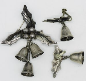 Taxco Holly Berry Matching Sterling Set