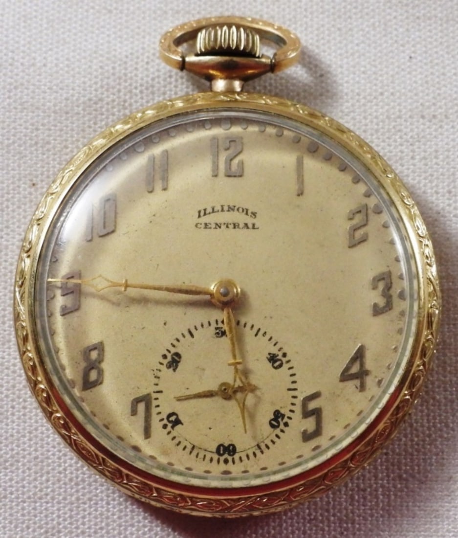 Illinois Central 1920s Pocket Watch (1 of 3)