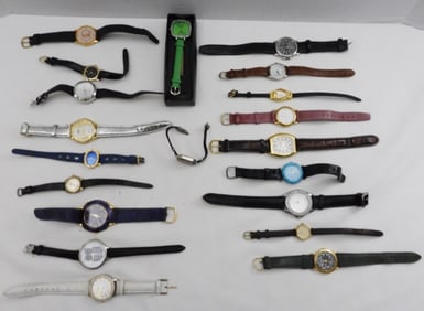 (20) Leather Band Women's Watches