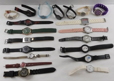 (20) Ladies Silicone Band Watches
