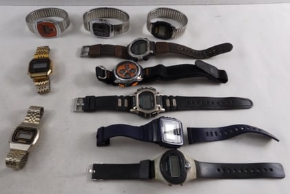 (10) Men's Digital Watches