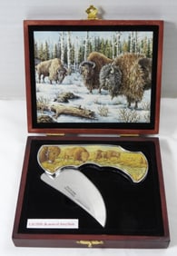 Buffalo Wildlife Collectors Pocket Knife
