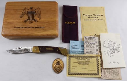 Vietnam Schrade LB7 In A Wooden Case