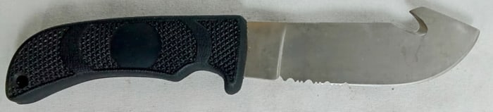 Gut Hook Hunting Knife