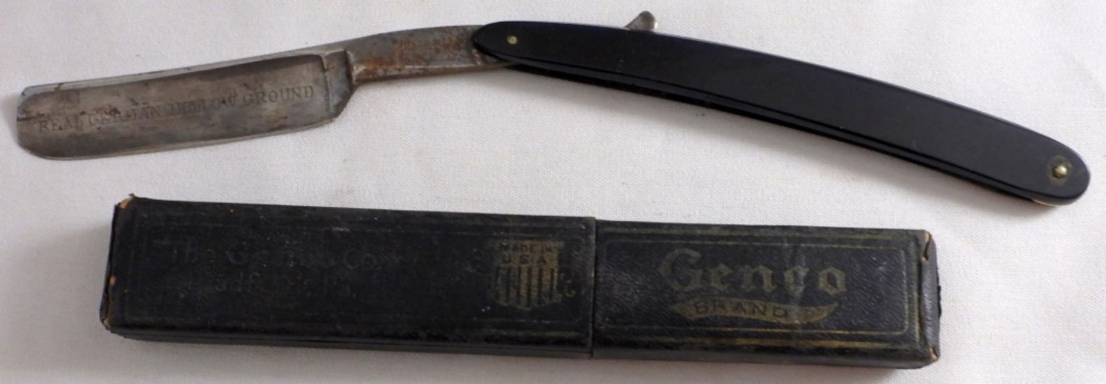 Real German Hollow Ground Straight Razor (1 of 5)