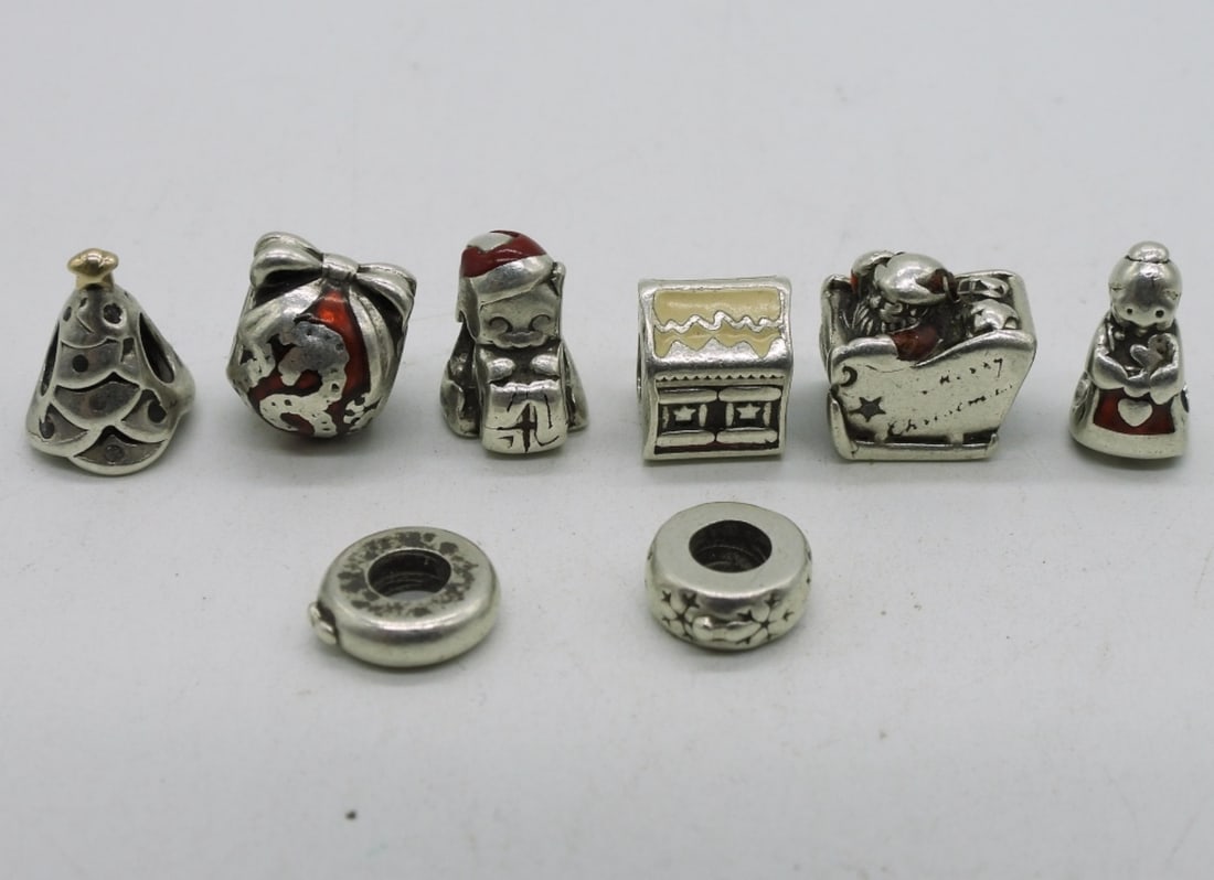 8 Christmas 925 ALE Charms (1 of 1)
