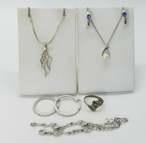 Mixed lot of 925 Necklaces, Earrings & More