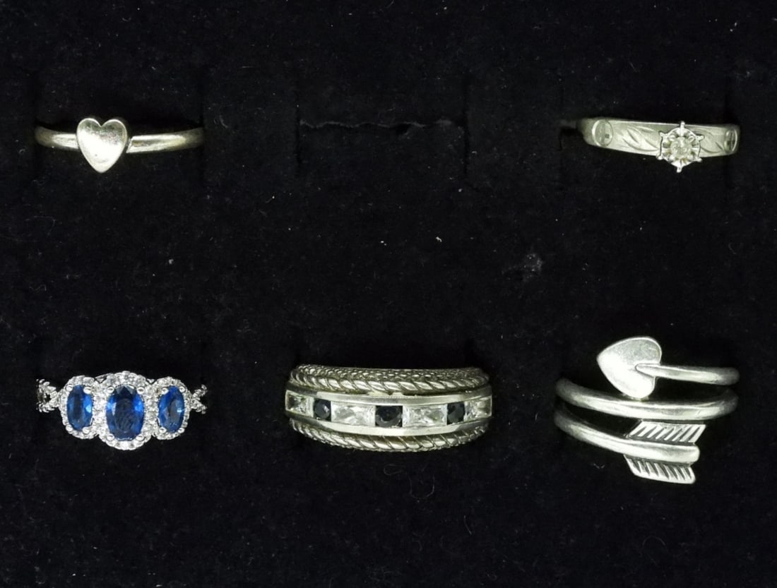5 Sterling Blue & White Gemstone Rings: Five sterling rings, with simulated sapphire and simulated diamonds. Sizes 4-7 (12.5 dwt)