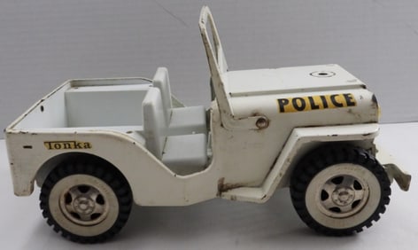 Vintage Tonka White Police Jeep