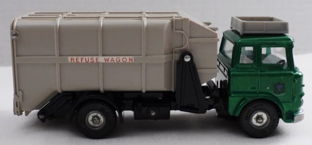 Dinky Toys 978 Refuse Wagon