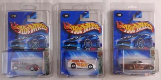 (3) 2004 Hot Wheels T-Hunt