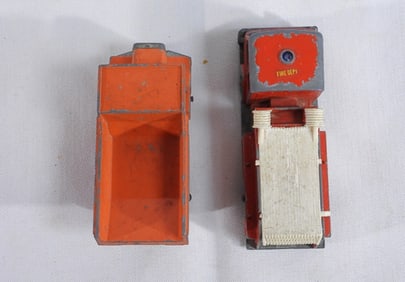 2 Matchbox Collection Toy Trucks