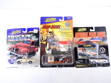 (3) Johnny Lightning Collectors Cars