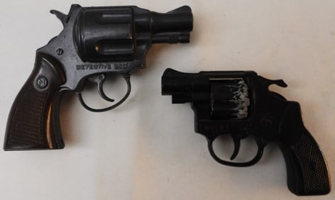 (2) Snub Nose Cap Guns