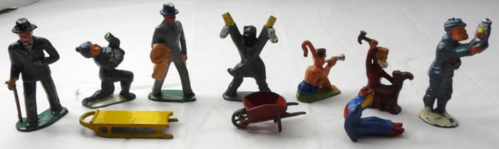 (10) Cast Iron Toys