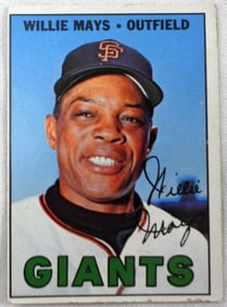 Willie Mays TOPPS Card #200