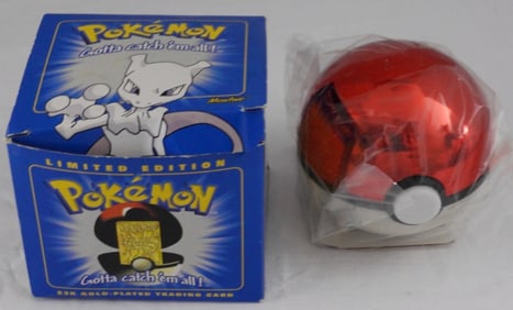 Pokemon Mewtwo 23K Gold-Plated Trading Card