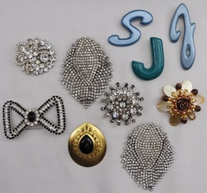 (10) Different Brooch