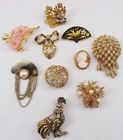 (10) Gold Toned Brooches